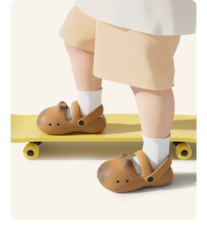 Cute Bear Clogs – Kids’ Versatile Sandals & Slippers